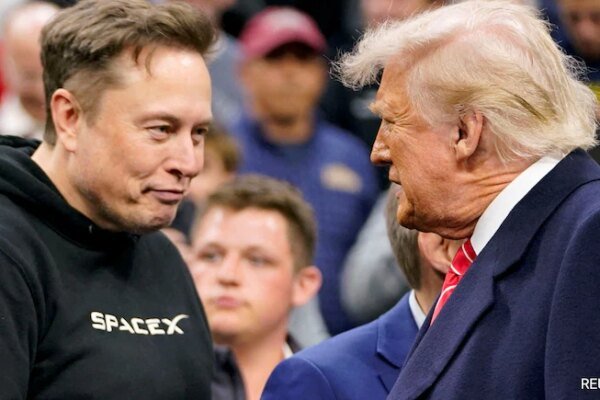 Trump Asks Elon Musk To Lift Ukraine Starlink Restrictions: Reports