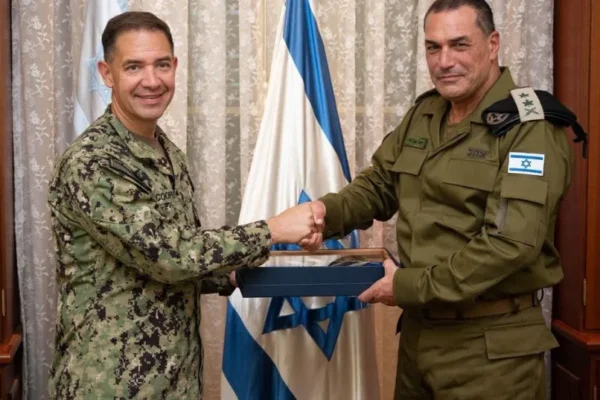 CENTCOM's Adm. Brad Cooper meets with IDF Chief of Staff Lt. Gen. Eyal Zamir.