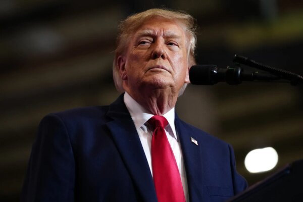 Donald Trump to visit Corpus Christi for midterm rally Tuesday