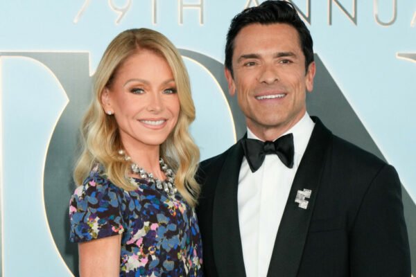 Kelly Ripa and Mark Consuelos thankful to huge celebrity for making them 'cool' with their kids