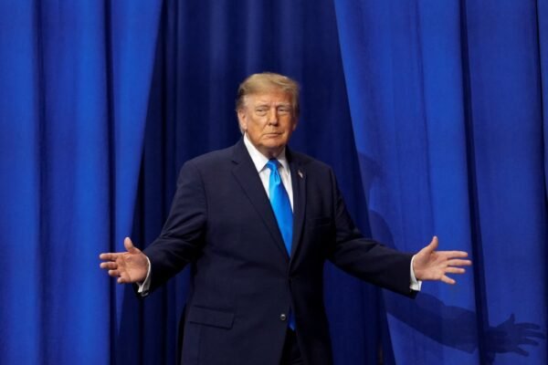 It depends on who you ask: Trump and Vance offer slightly different takes on the economy