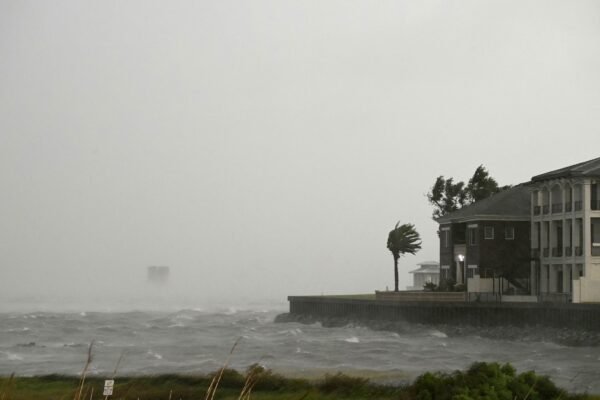 NOAA forecasts a wet south and warmer north as El Nino impacts winter weather in the US