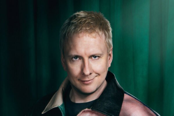 Joe Lycett is buying drinks for pub-goers across the UK