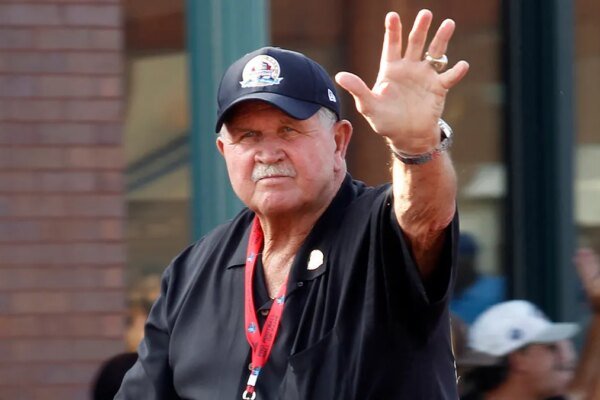 Mike Ditka rides in the Pro Football Hall of Fame Enshrinement Festival Grand Parade in downtown Canton, Ohio, on Saturday, August 3, 2013. (Rodger Mallison/Fort Worth Star-Telegram/Tribune News Service via Getty Images)
