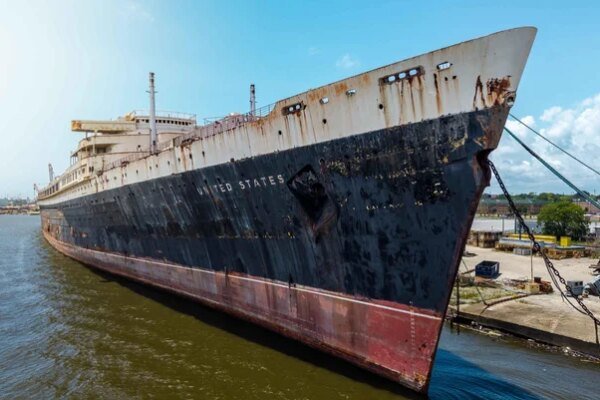 An image of the SS United States